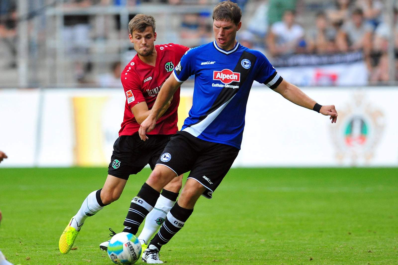 Klos Arminia Bielefeld 2. Bundesliga Fabian Klos, Torjäger von Arminia Bielefeld.