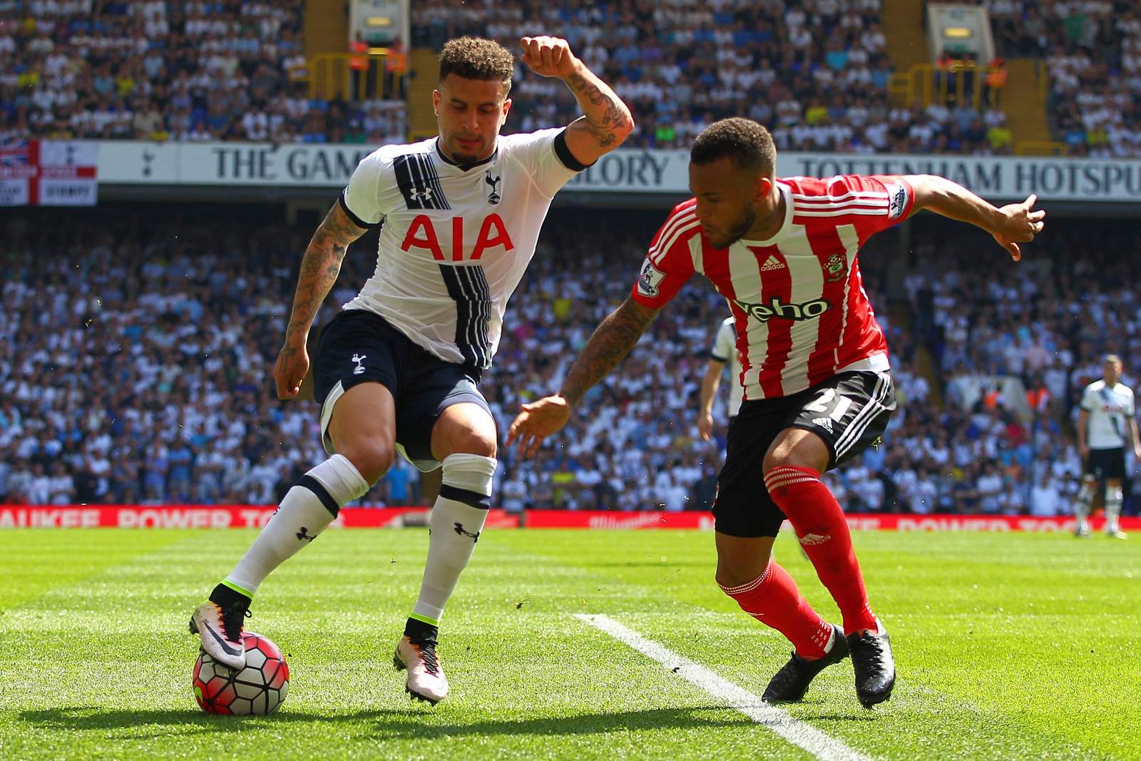walker tottenham bertrad southampton premier league Setzt sich Walker gegen Bertrand durch? Jetzt auf Southampton gegen Tottenham wetten