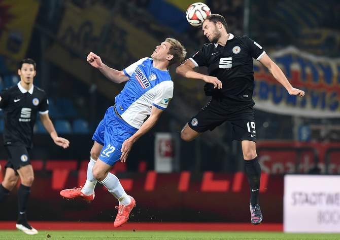 Setzt sich Terodde gegen Reichel durch? Jetzt Vorschau zu Braunschweig vs Bochum lesen