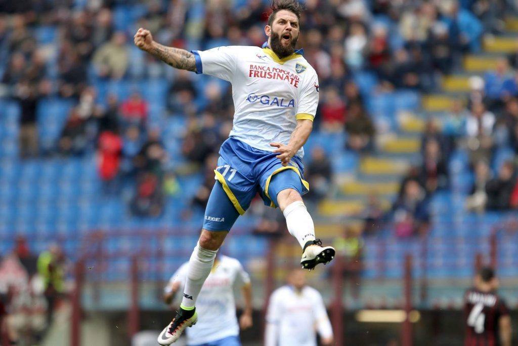 VfB Stuttgart Kommt Oliver Kragl für Lukas Rupp?