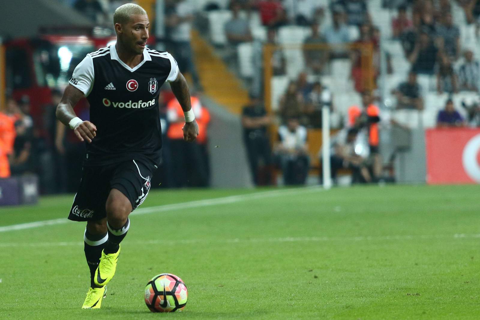 quaresma besiktas champions league Setzt sich Quaresma wieder durch? Unser Tipp: Benfica gewinnt gegen Besiktas
