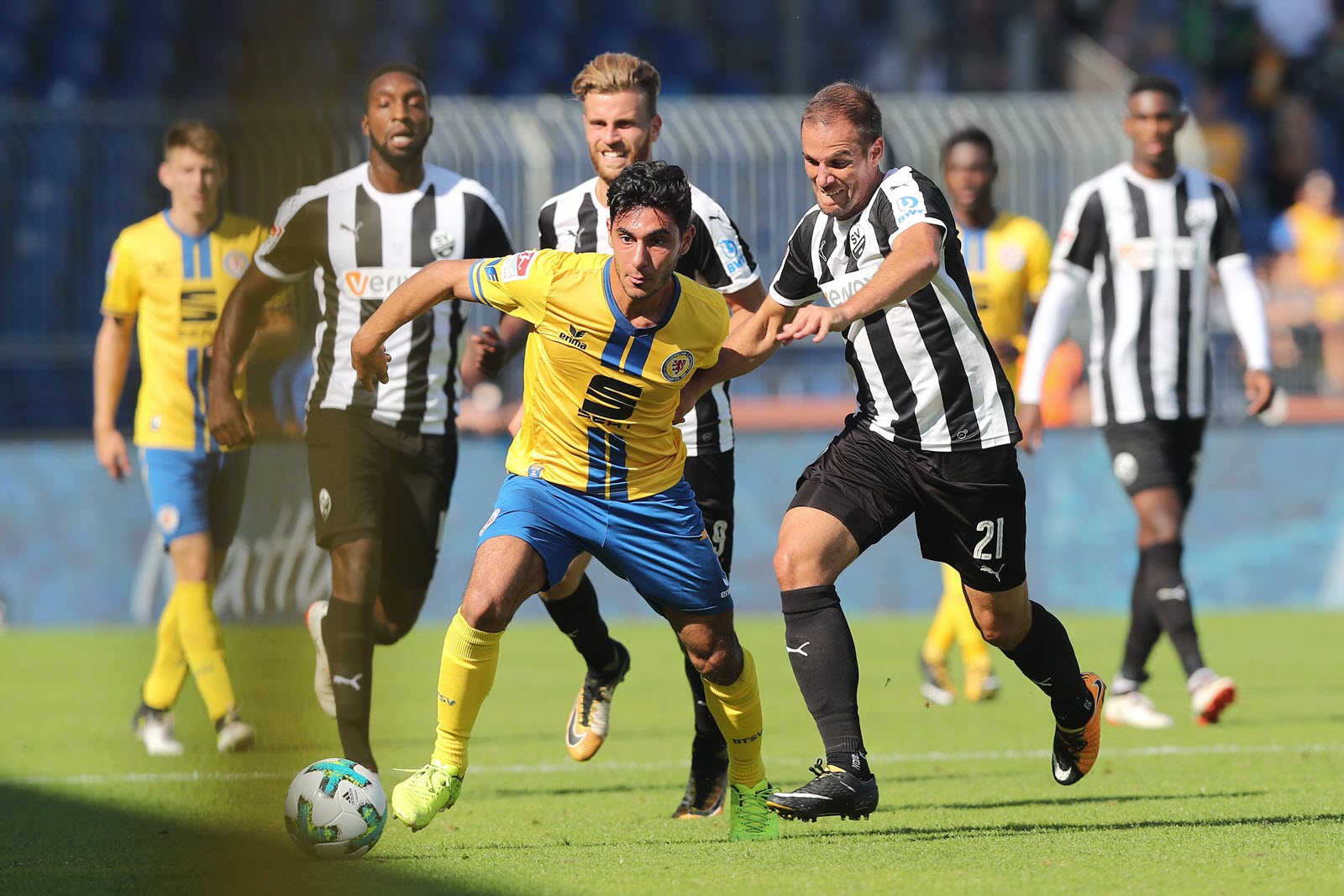 Eintracht Braunschweig Zwischenbilanz Der Neuzugange 17 18