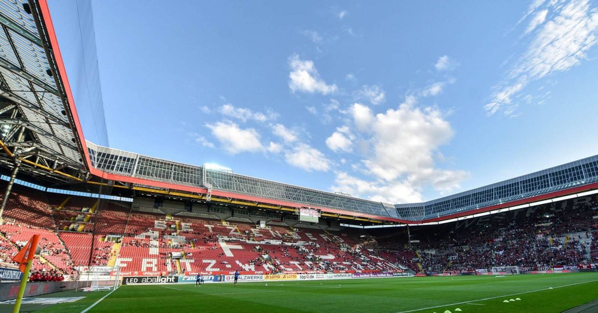 www.liga-zwei.de