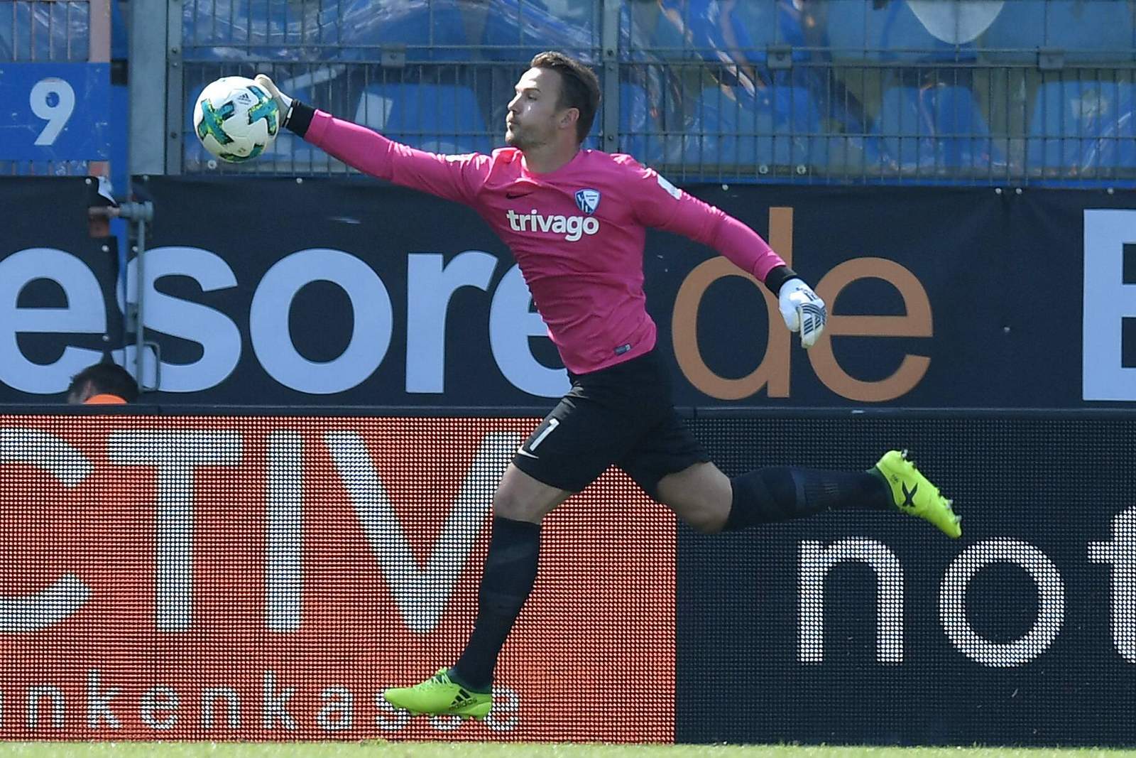 VfL Bochum Manuel Riemann richtet den Blick nach vorne