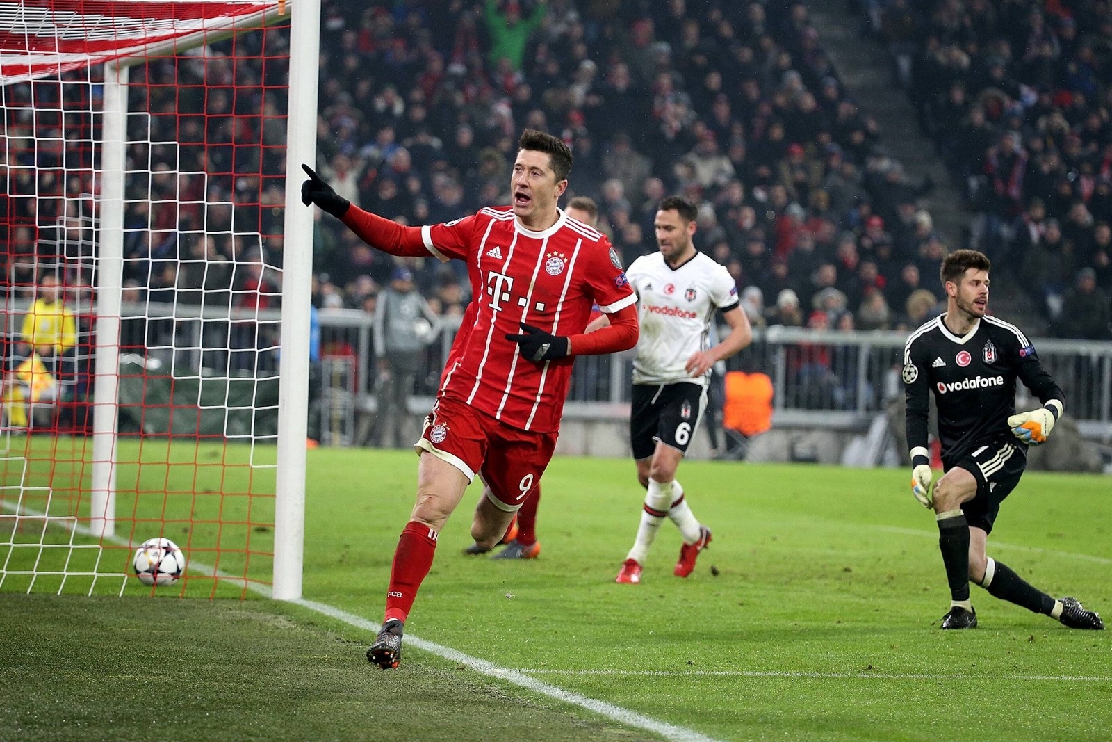 lewandowski bayern champions league Jubelt Lewandowski wieder? Jetzt auf Besiktas vs Bayern wetten