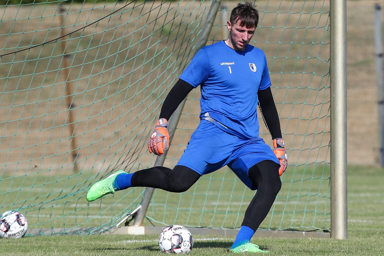 jasmin fejzic, 1 fc magdeburg, 2. bundesliga Jasmin Fejzic am Ball für den 1. FC Magdeburg