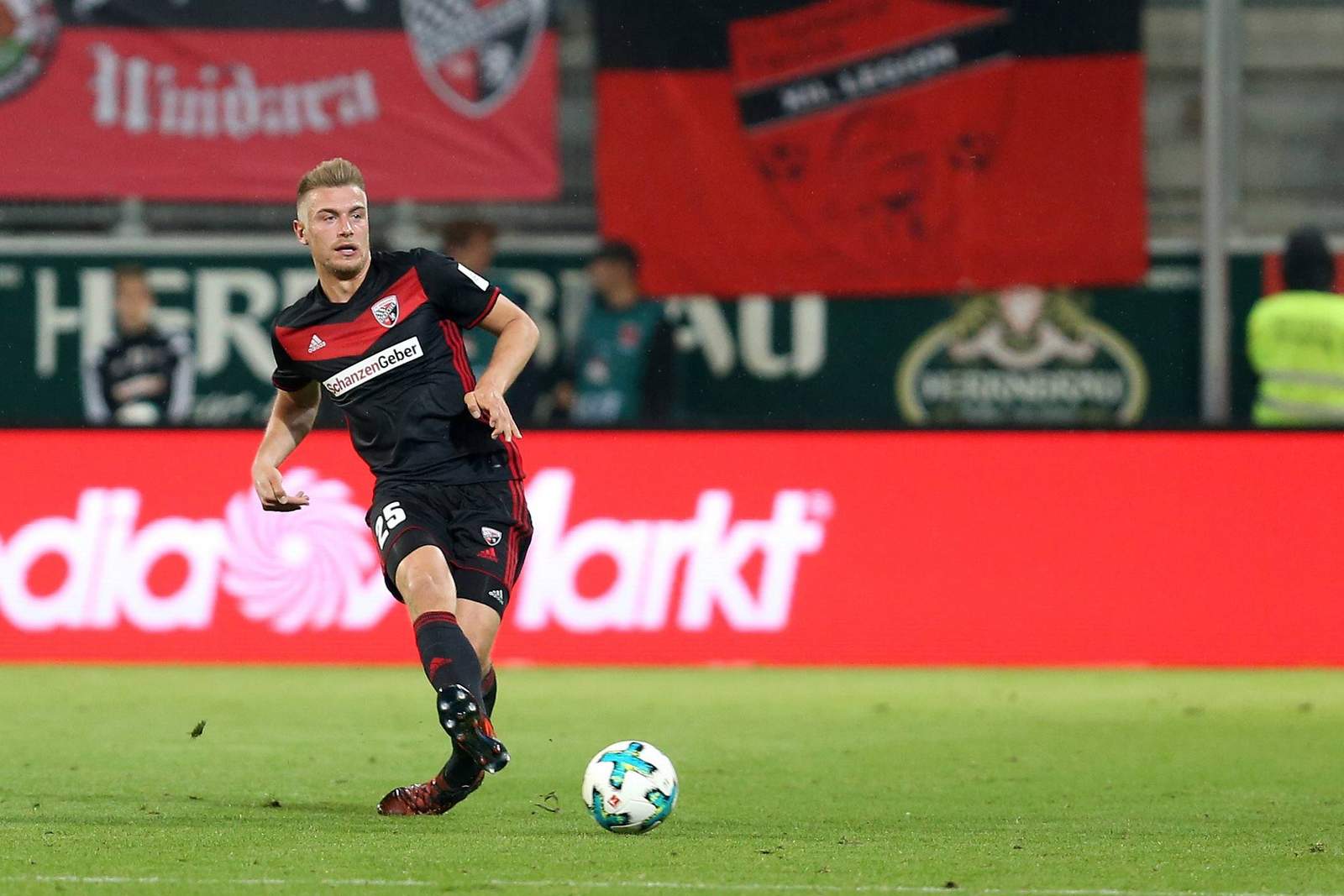 Holstein Kiel Hauke Wahl kommt zurück