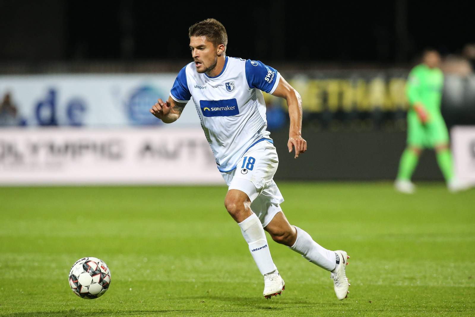 Aleksandar Ignovski nimmt Fahrt auf. Jetzt auf Magdeburg gegen Bielefeld wetten.