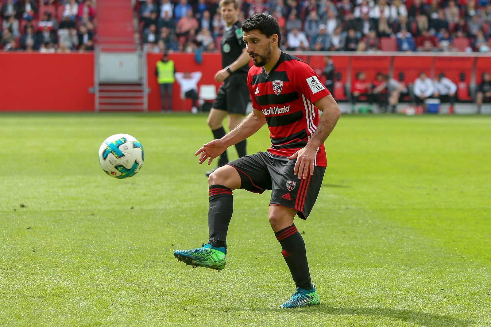 almog cohen, fc ingolstadt, 2. bundesliga Almog Cohen am Ball für den FC Ingolstadt