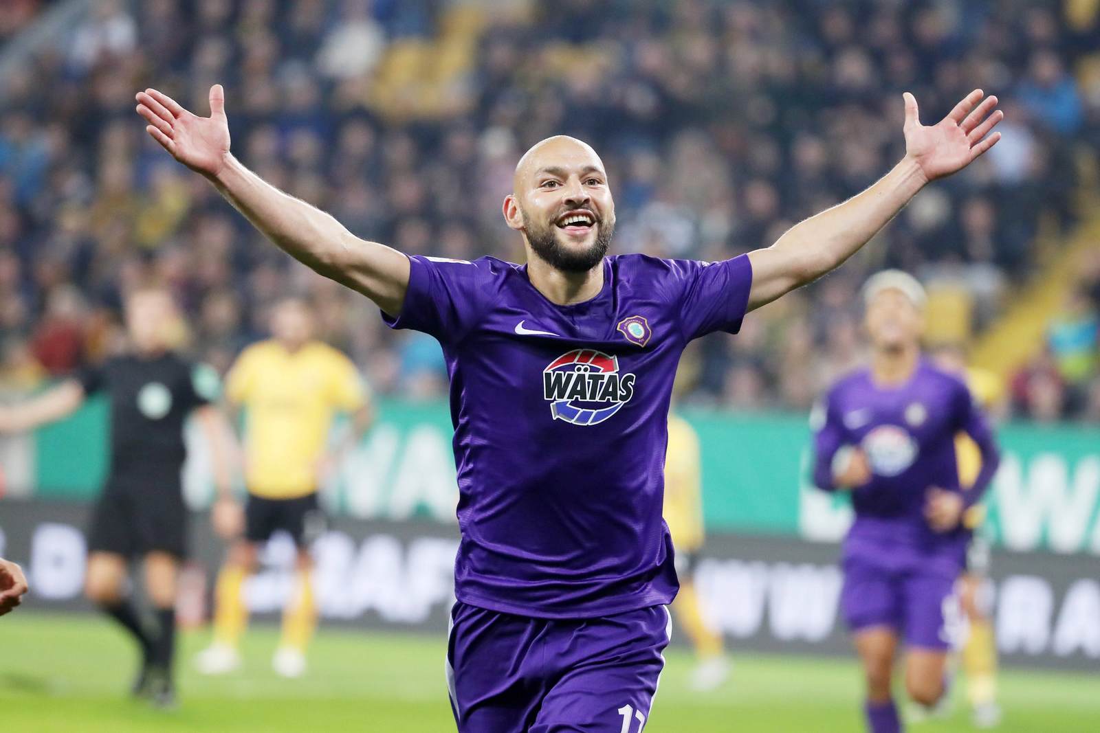 Philipp Riese, Erzgebirge Aue, 2. Bundesliga Philipp Riese