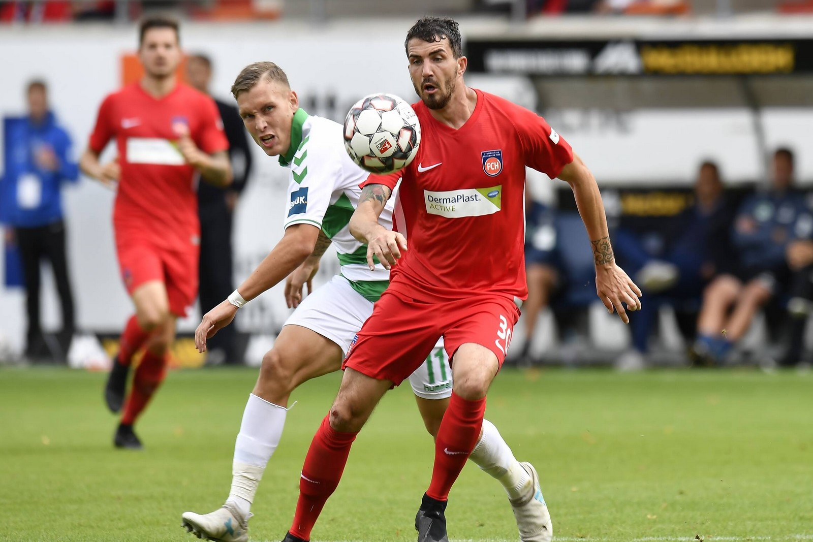 2. bundesliga, 1. fc heidenheim, norman theuerkauf Norman Theuerkauf unterschrieb für ein fünftes Jahr in Heidenheim.