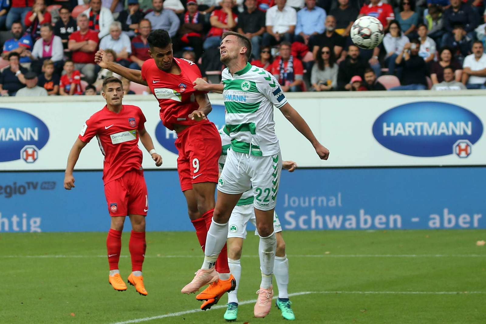 Robert Glatzel, 1. FC Heidenheim, 2. Bundesliga Robert Glatzel trifft per Kopf gegen Fürth