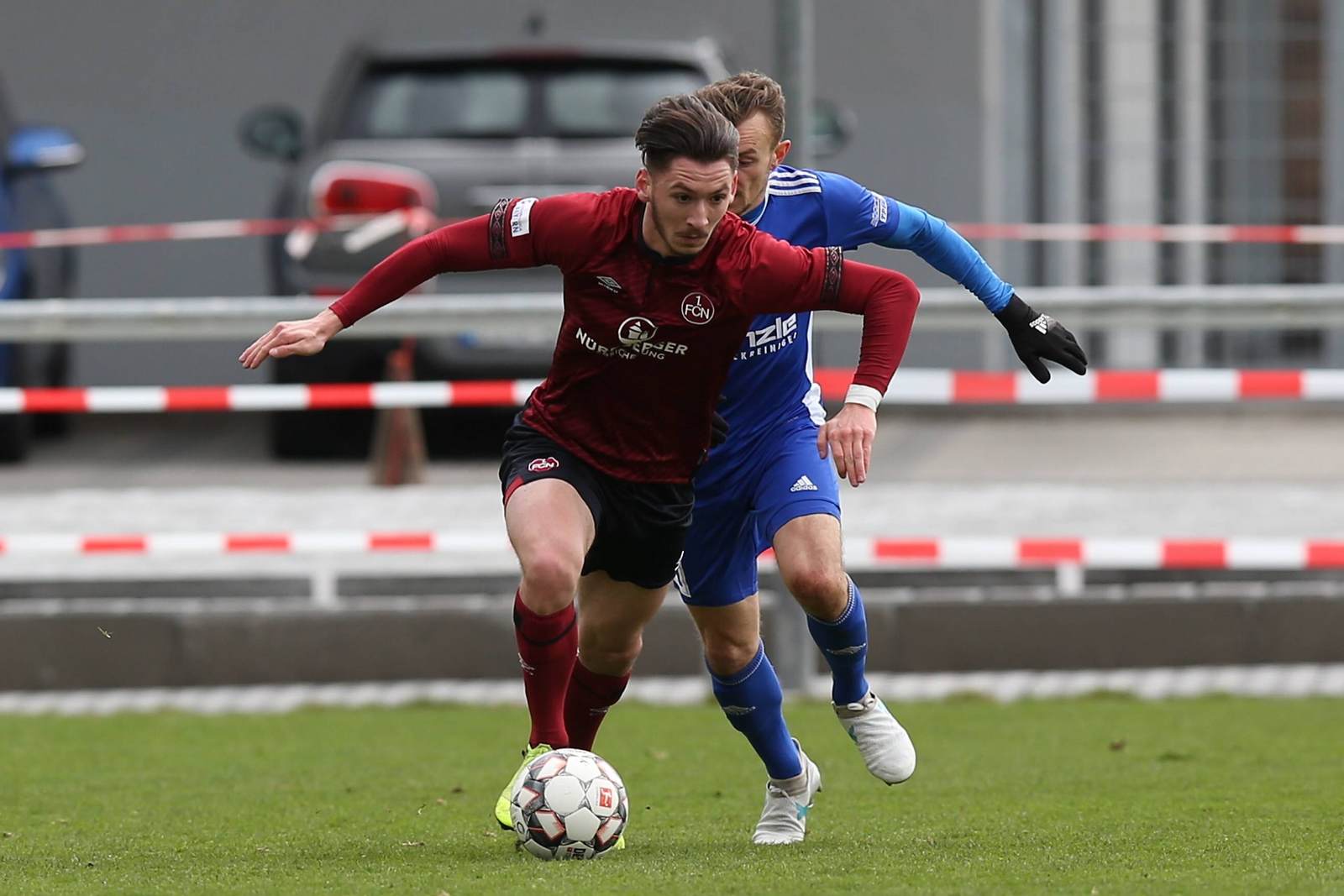 cedric euschen, 1 fc nürnberg u23, regionalliga bayern Cedric Euschen am Ball für den 1. FC Nürnberg