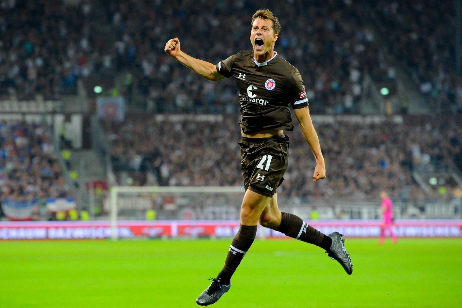James Lawrence, FC St. Pauli, 2. Bundesliga James Lawrence