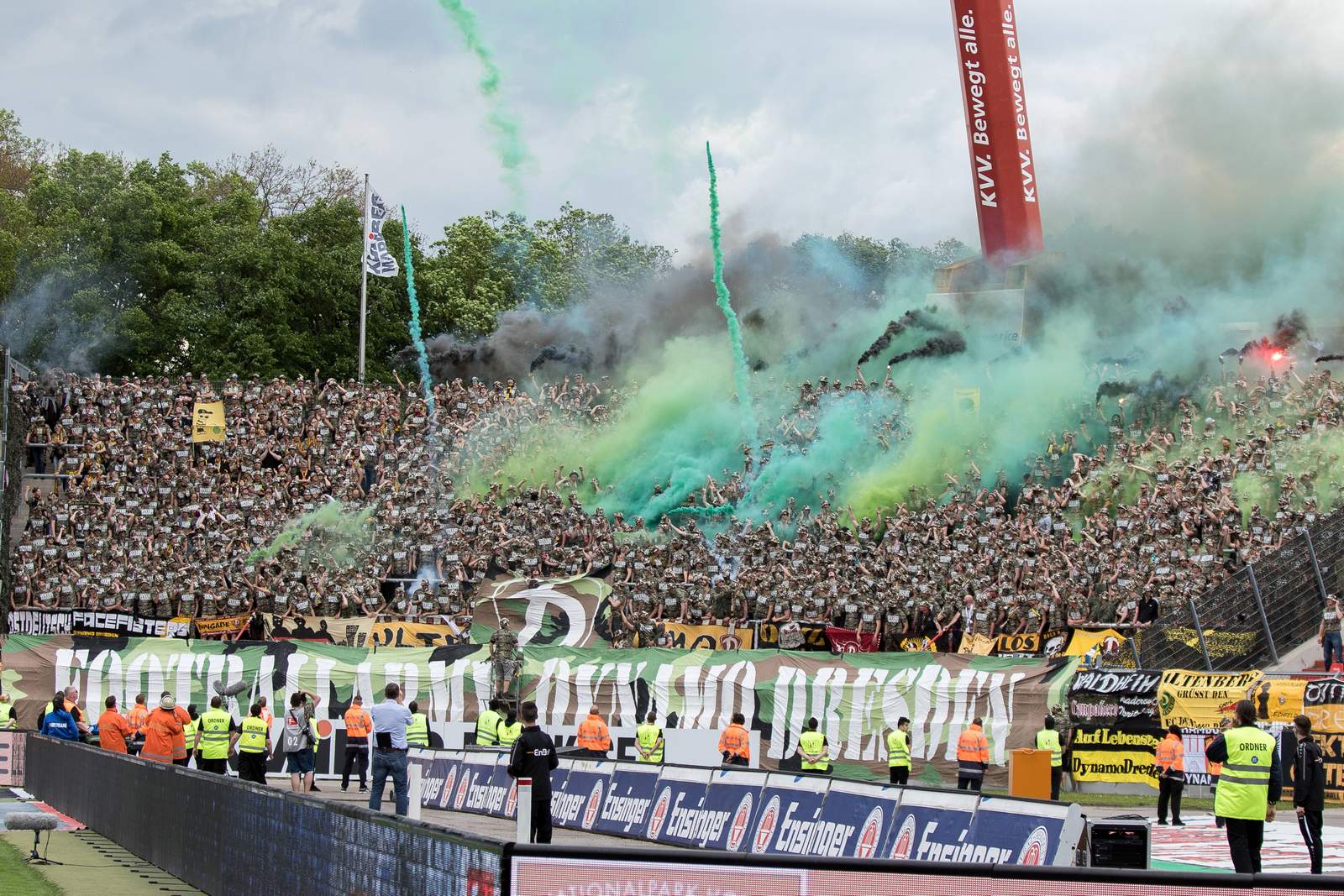 Dynamo Dresden, Fans, 2. bundesliga Dynamo Dresden Fans
