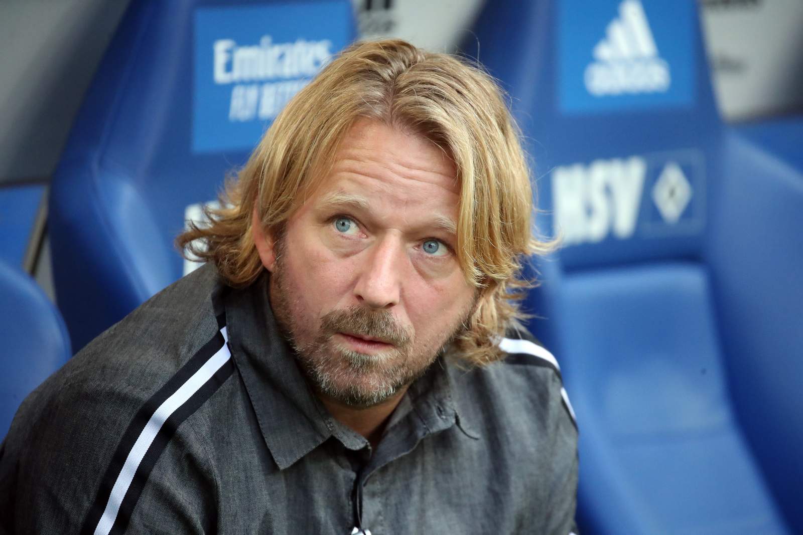 mislintat stuttgart 2.bundesliga Sven Mislintat beim Spiel HSV vs VfB Stuttgart