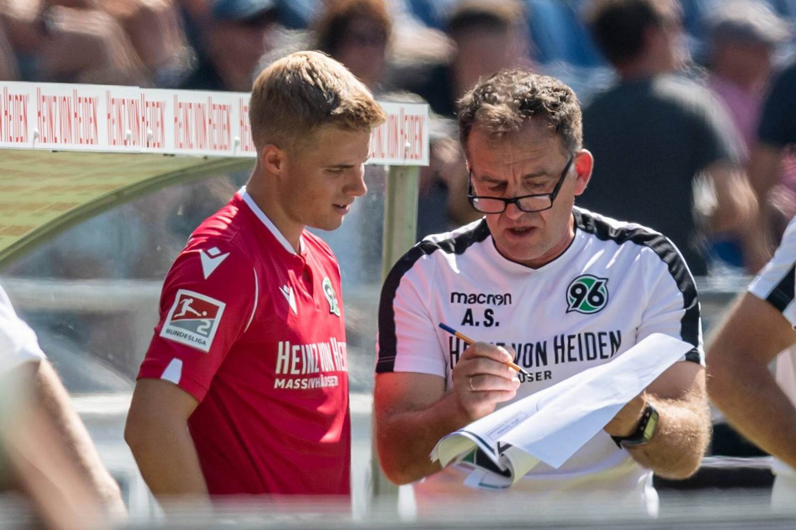 emil hansson, asif saric, hannover 96, 2. bundesliga Emil Hansson und Asif Saric