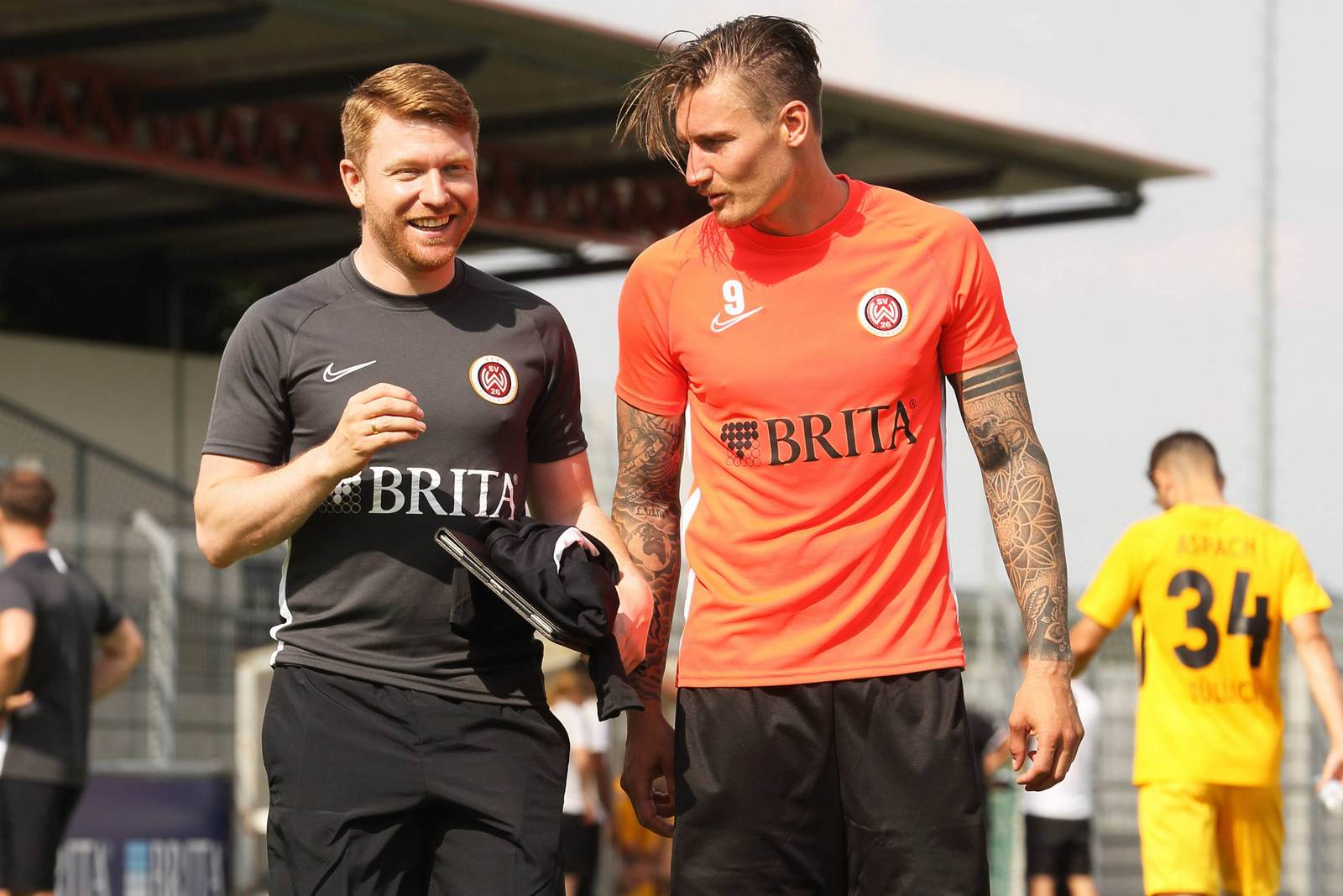 Paul Fernie,Manuel Schäffler, wehen wiesbaden, 2. bundesliga Paul Fernie und Manuel Schäffler