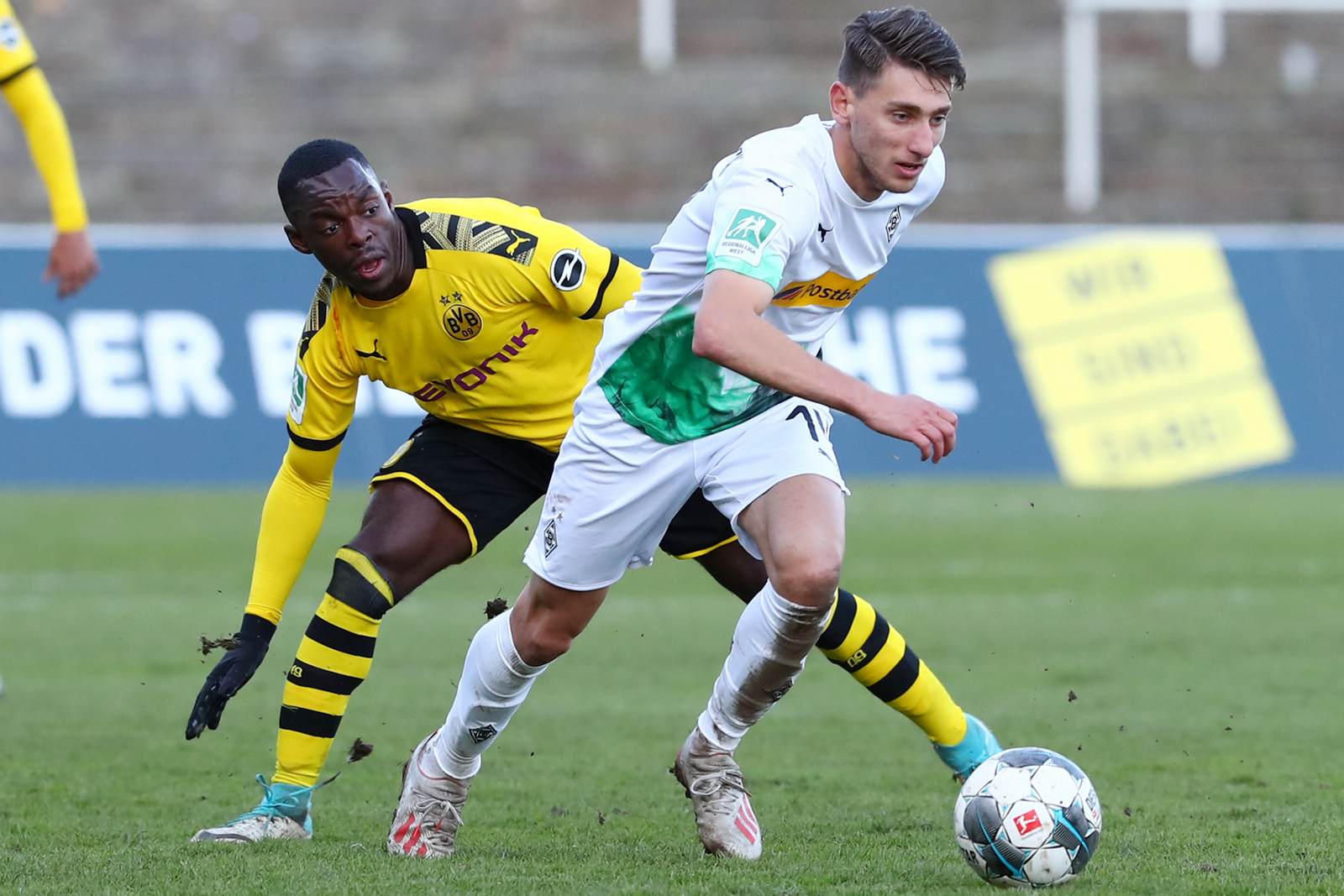 charalambos makridis, gladbach 2, regionalliga west Charalambos Makridis ist schneller