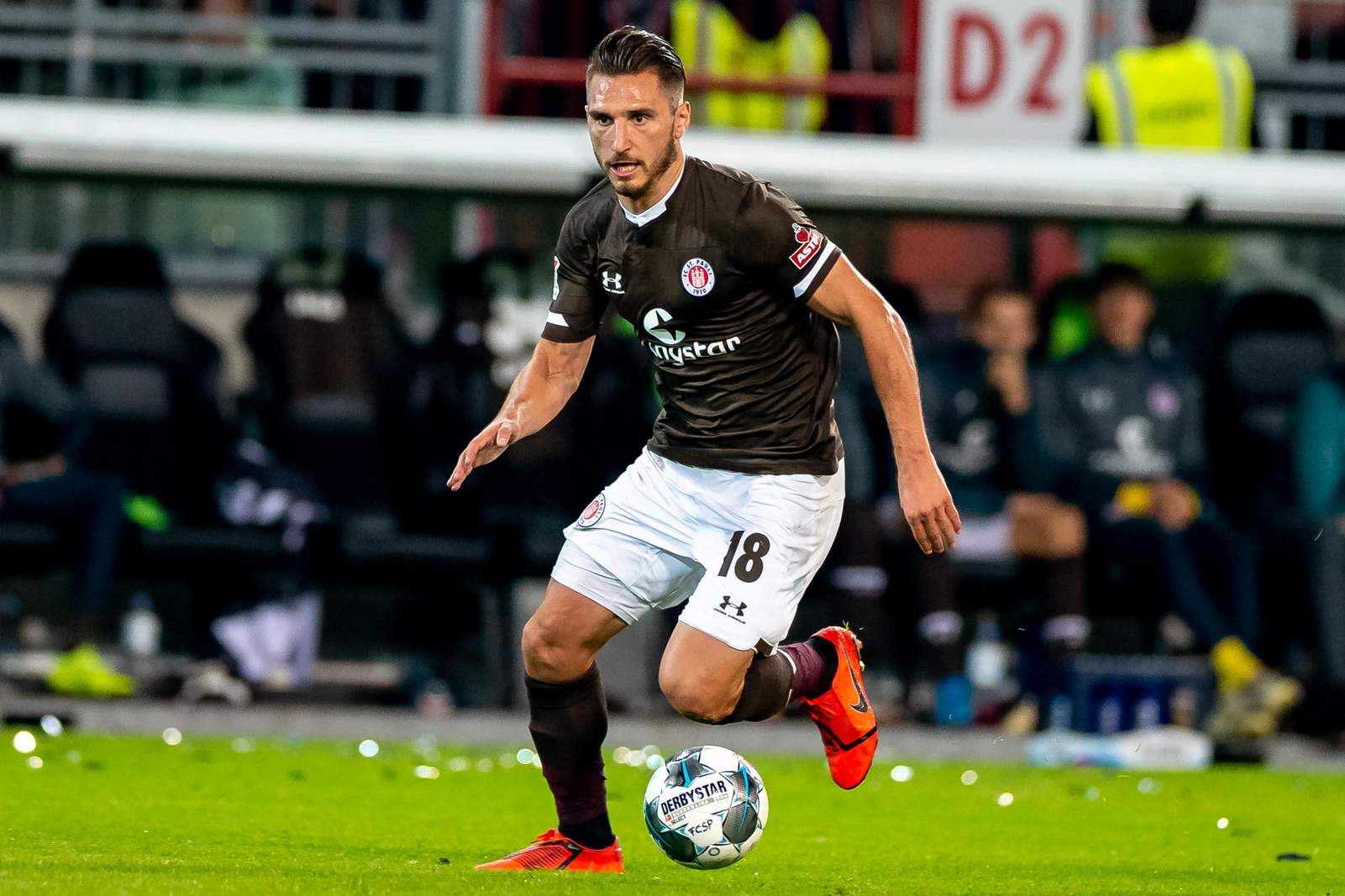 2. bundesliga, fc st. pauli, dimitrios diamantakos Dimitrios Diamantakos im Derby gegen den HSV.