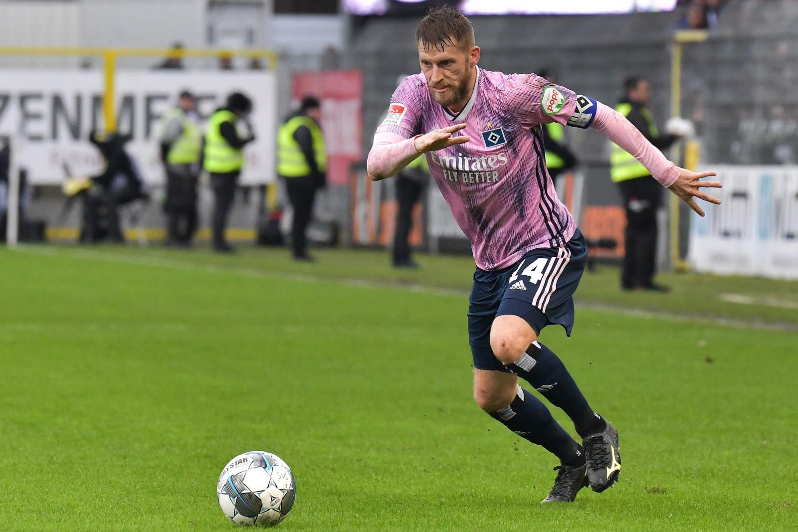 2. bundesliga, hsv, aaron hunt Aaron Hunt beim Auswärtsspiel in Sandhausen.