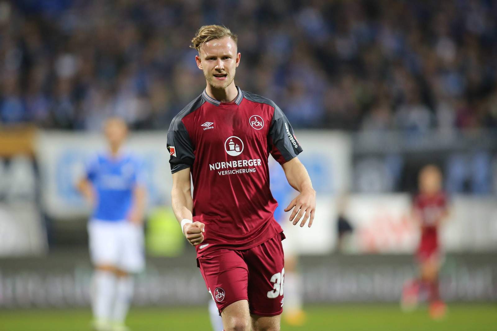 teuchert nürnberg 2.liga Cedric Teuchert jubelt nach Tor für den 1.FC Nürnberg