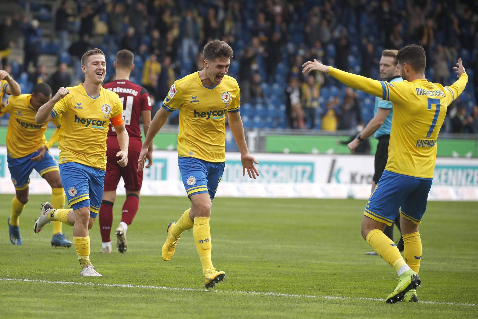 2. bundesliga, eintracht braunschweig, danilo wiebe Danilo Wiebe bejubelt seinen Treffer gegen Nürnberg.