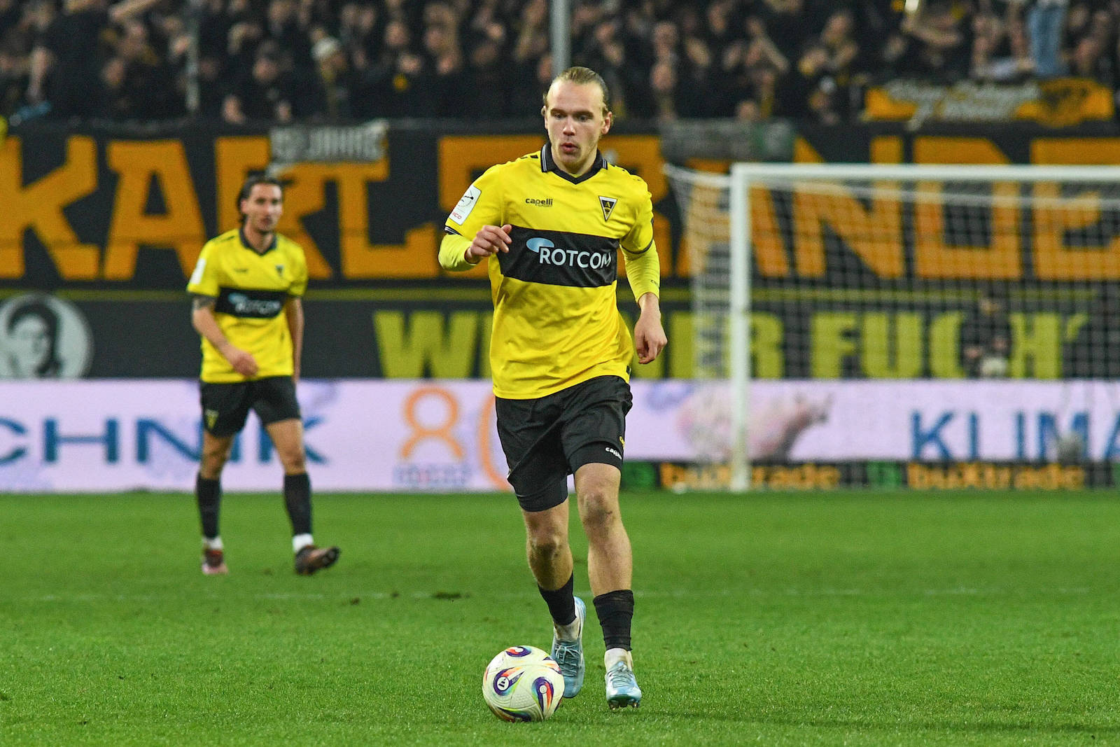 © IMAGO / foto2press