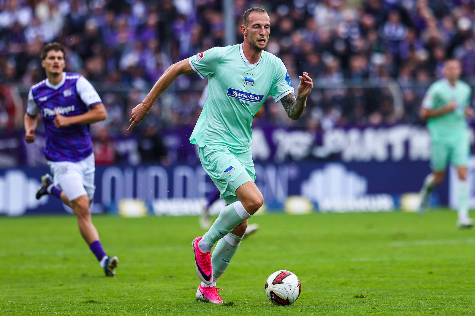 Kein optimaler Einstand: Gustaf Nilsson. © IMAGO / Maximilian Koch